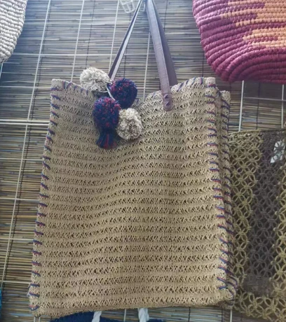 पेपर क्रोशिया लेडी समर टोट बैग