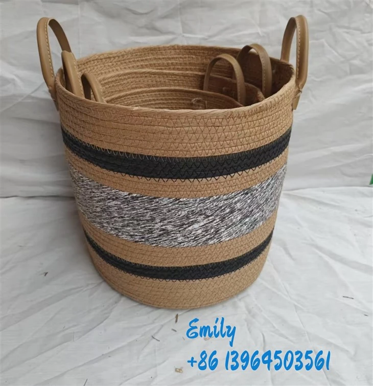 बड़े हस्तनिर्मित भंडारण बास्केट