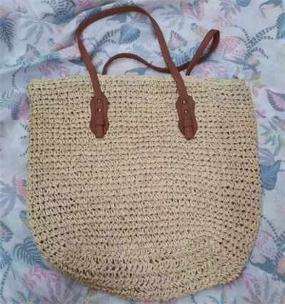 हस्तनिर्मित crochet महिलाओं स्ट्रॉ बैग