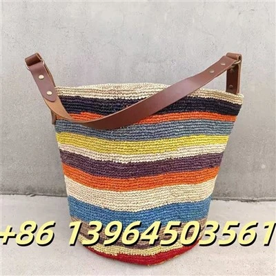 असली चमड़े के साथ रंगीन रैफिया बाल्टी