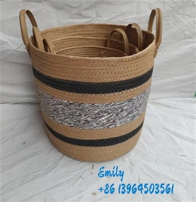 बड़े हस्तनिर्मित भंडारण बास्केट